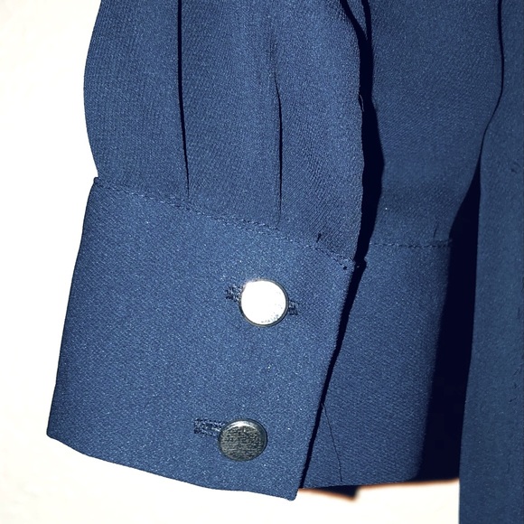 Tunic - Picture 3 of 5